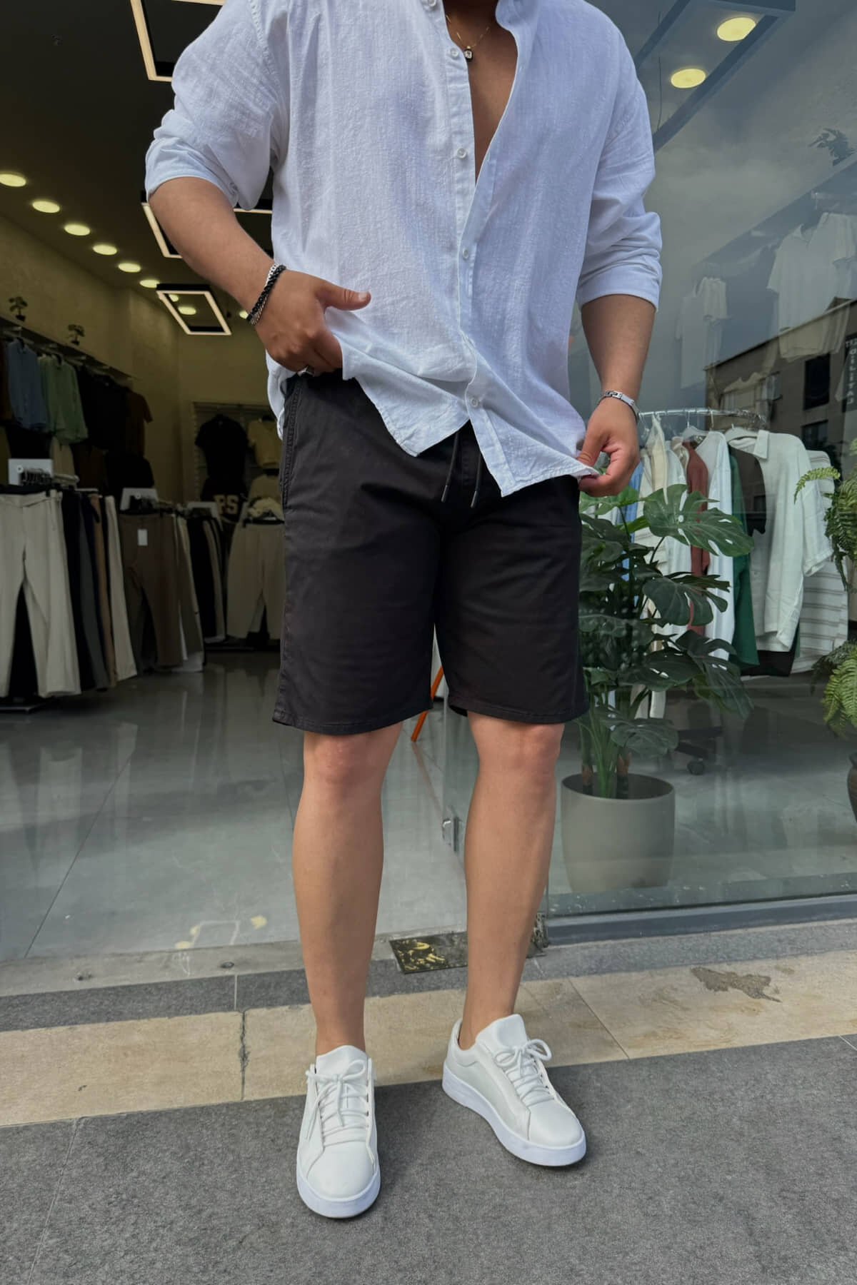 Siyah Gabardin Şort